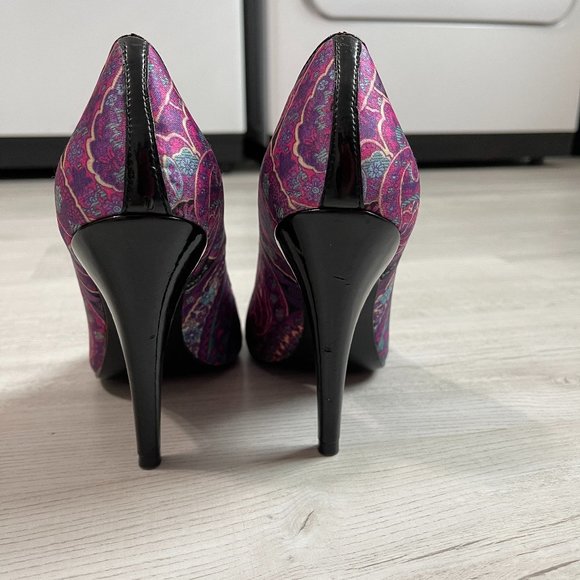 Carlos Santana peep toe sexy HEELS~sz 7.5~super cute!! - Picture 5 of 10